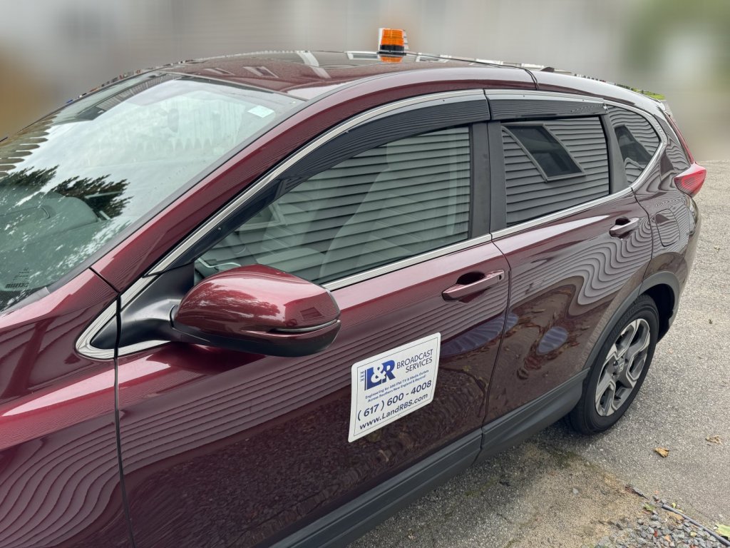 L&R magnetic sign on car door